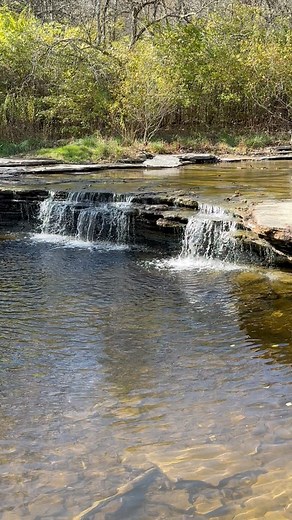 13 shares | Stumble on this waterfall on the Indian Mound Trail at Hueston Woods State Park in southwest Ohio. What a beautiful autumn day. #huestonwoods #ohiostateparks #waterfalls #hiking | Travel Like A Tourist | Facebook
