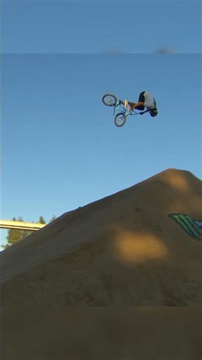 WHAT A RUN 🤯🥇 Brady Baker wins GOLD in Men’s BMX Dirt @X‪@XGames‬