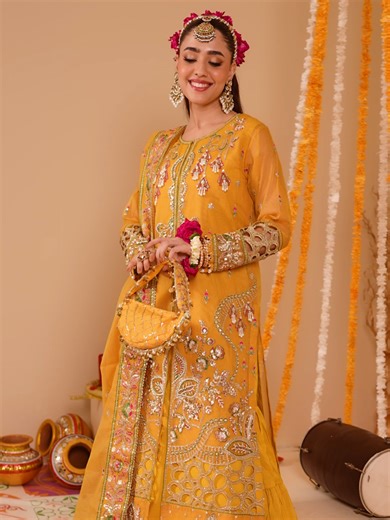 Winter Clearance Sale at ShaPosh: Up to 50% Off