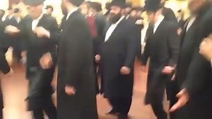 The Bunny hop is Jewish dance? The Bunny Hop is not a Jewish dance. It is actually an American novelty line dance that originated in the 1950s and was popularized by the song "The Bunny Hop" by Ray Anthony in 1952. | Selangor Gazette