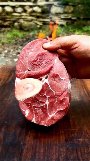 🔥 The Ultimate Bone-In Beef Shank Sandwich! 🤤🥩 | Slow-Cooked Over Fire