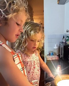 21K views · 2.1K reactions | It was 2pm and all I’d had was a latte,...