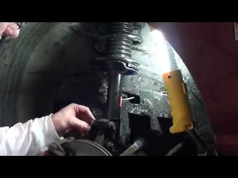 Saturn S-Series Strut Replacement