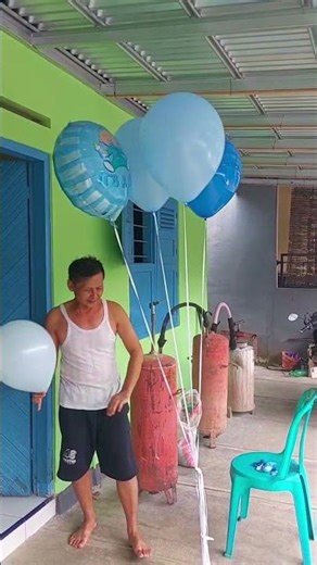 blue helium balloon tying #balloon #heliumballoon #balongas