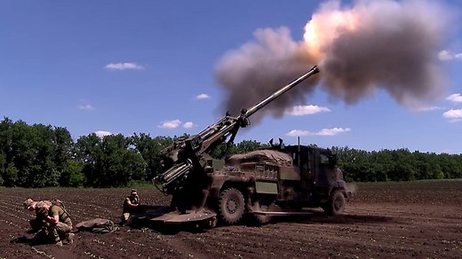 Ukrainian Army Uses New Caesar Long-Range Howitzer Supplied By France