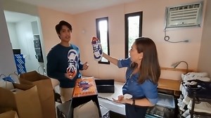 ROOM FULL OF SHOES! 👟 We are privileged na ipinakita sa atin ng hearththrob na si Donny Pangilinan ang shoe room niya sa kaniyang sariling bahay sa Laguna in 2022. Nakakainggit! 🥹 #KarenDavilaYouTubeChannel WATCH the full vlog here: https://youtu.be/d_6h7zJkkE8 | Karen Davila