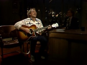 The great Jimmy Buffett performs "Distantly In Love" and "Come Monday" #RIP | David Letterman