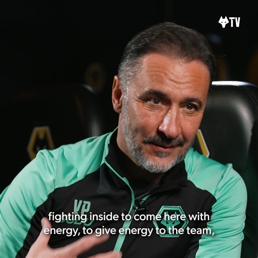 🗣️ "People think that to be a manager is the top of the world, but we have a lot of moments suffering alone, fighting inside." Vitor Pereira on the sacrifices needed to reach the Premier League. Full interview 👉 youtu.be/W_2-U1bxhVg | Wolverhampton Wanderers FC