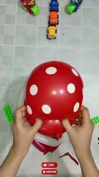 funny Popping balloon dance #poppballons #youtubeshorts #funny #ballongame #doll