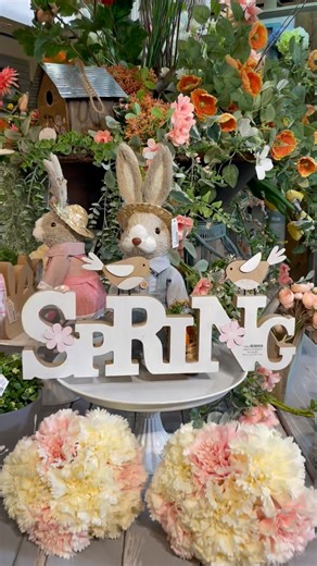 Get inspired for #spring! Can’t wait to share all the Home Decor Ideas for the spring season. Here is a sneak peek from the @americasmartatl show 2024! . . . #spring #decor #design #homedecorideas #homesecoration #decorating #springtime #springdecor | Ramon - at HOME