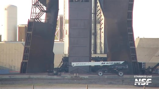 Multi-camera timelapse replay of Ship 38 being stacked atop Booster 15-2 on Pad 1 ahead of Starship Flight 11. It’s the end of an era! | NASASpaceflight.com
