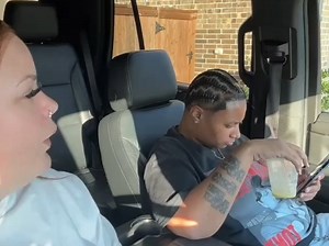 剑人GV之喷你脸上