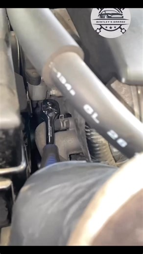 DIY Strech Belt Installation Without Special tool👌 #mechaniclife #tools #hack | Bentley's Garage