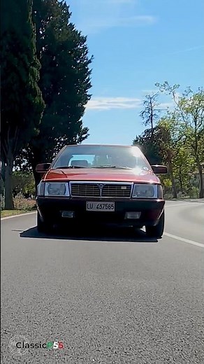 LANCIA THEMA 8.32 - Auto 80 90 - Thema Ferrari sound - Italian cars from the 80s #thema832