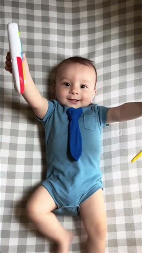 Father’s Day baby outfit idea #fathersday #tie#baby #outfit #blue