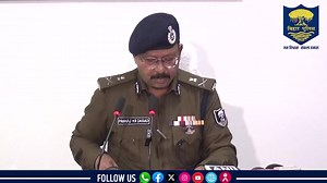 वर्ष 2025 में #BiharPolice की महत्वपूर्ण उपलब्धियाँ... 01 जनवरी 2025 से 22 दिसम्बर 2025 तक बिहार पुलिस ने ठोस आँकड़ों के साथ अपराध के विरुद्ध निर्णायक कार्रवाई की। इस अवधि में हत्या, लूट, डकैती, बलात्कार सहित विभिन्न संगीन अपराधों में कुल 3,52,875 अभियुक्तों की गिरफ्तारी की गई। अपराध से अर्जित संपत्ति के विरुद्ध बी०एन०एस०एस० की धारा-107 के तहत 1421 अपराधियों को चिन्हित कर 407 मामलों में न्यायालय में प्रस्ताव भेजे गए, जिनमें 80 मामलों में संपत्ति जब्ती की कार्रवाई प्रक्रियाधीन है। बी०एन०एस०एस० की