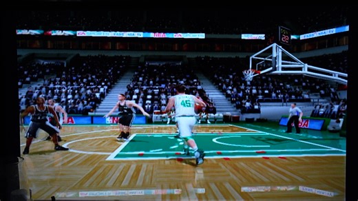 PS2 NBA live 2005 凱爾特人大戰馬刺！拉夫論茨全場MVP！