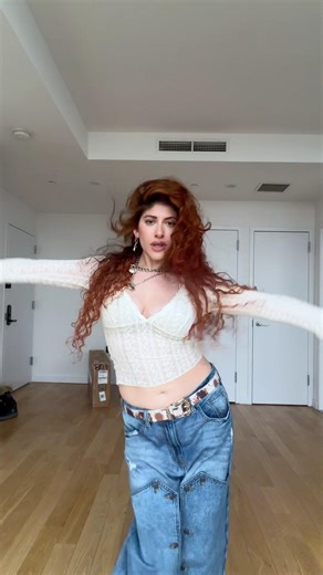 Join my VIP list in my bio! (giveaways, backstage access, unreleased songs, etc)🫶 #newmusic #altpop