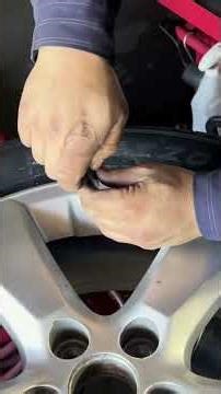 Working at a tire shop #tireguy #sailun #tirerepair #dayinmylife