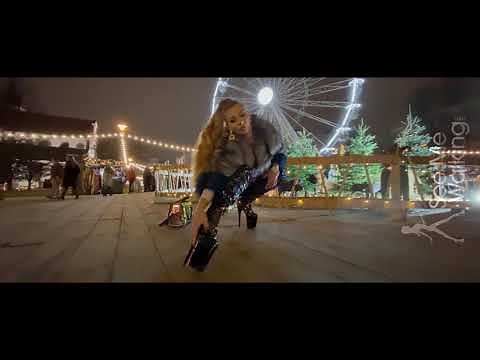 Walking in Pleaser Falmingo-3004 Thigh High Boots