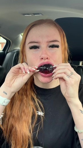 Jelly fruits: 1️⃣ my car: 0️⃣ #jellyfruit #jellyfruits #jellyfruitchallenge #jellyfruitcandy #tryingjellyfruits #jellyfruitasmr