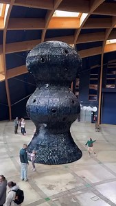 1.6K reactions · 24 comments | infinity blue #sculpture by @studioswine ️ at the @edenprojectcornwall, UK video @ianchambersuk #designboom #sculptures #edenproject | designboom | Facebook