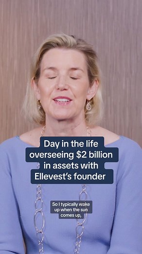 Ellevest founder Sallie Krawcheck helps oversee $2 billion in assets everyday— all while working remotely. #ellevest #investing #invest #investingtok #investingtiktok #money #finance #business #businesstiktok #wallstreet #salliekrawcheck #dayinthelife #routine #dailyroutine #founder #success #successstory