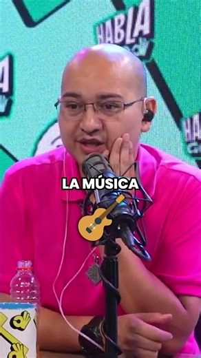 HablaGood on Instagram: "¿Celebrar Halloween o Día de la Canción Criolla?"