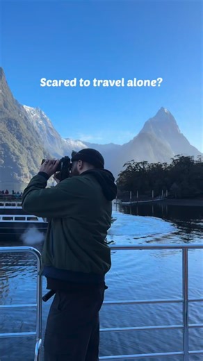 Travelling solo to New Zealand? 🇳🇿 Make friends for life & experience the best of NZ on a Group Tour! 🚌 Ages 18-35, whether you want to explore all of New Zealand or just the North / South Island 🏝️ Send us a message for a cheeky discount & we’ll get you set up for the trip of a lifetime 🥹 Ready to lock it in? Check out the options & book online 👇 happytravels.co.nz #newzealand #grouptour #travel #queenstown #happytravelsnz #nz #adventure #placestoseenz #whattodonz | Happy Travels NZ