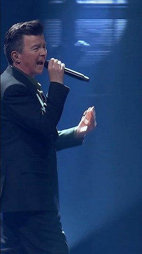 We’re back with another one! Full performance of ‘Dance’ from The O2 is out now. 🕺#rickastley