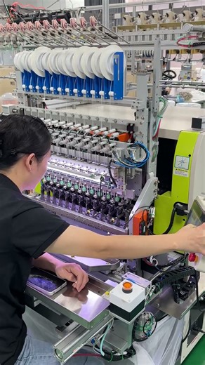 Sharing the daily work of a transformer winding machine