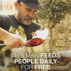 1.6M views · 17K reactions |  This is Kosta. This amazing Greek man feeds 3,000 people per month for FREE in #Greece. This is the definition of "Filotimo". Video Credit Twitter: @destutopia Via @ActionProductionsLondon See more on GreekGateway.com | GREEK GATEWAY | Facebook