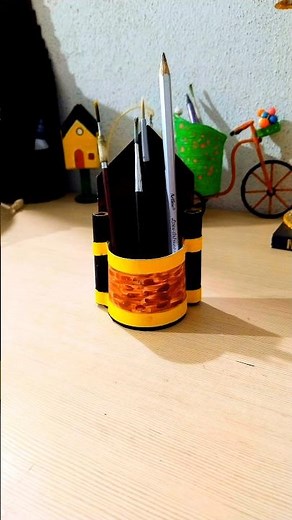 🖌️ DIY Pen Stand | Best Out of Waste Craft ✨ Easy Pencil Holder Idea 🎨#craft #art