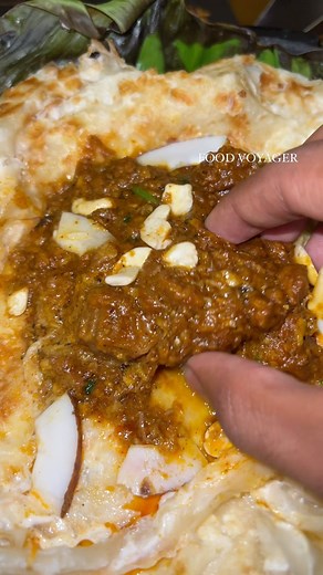 Food Voyager on Instagram: "❤️ #viral #viralvideos #trending #trendingreels #foodporn #foodblogger"