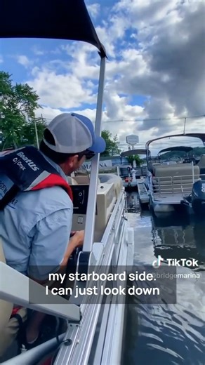 3.2K views | Boat Docking How-To: tip for docking a pontoon boat #boating #learntoboat #boatingtips #yourbridgetoboating #BOAT #lakehopatcong #highlandsnj #bridgemarina | Bridge Marina, Inc. | Facebook