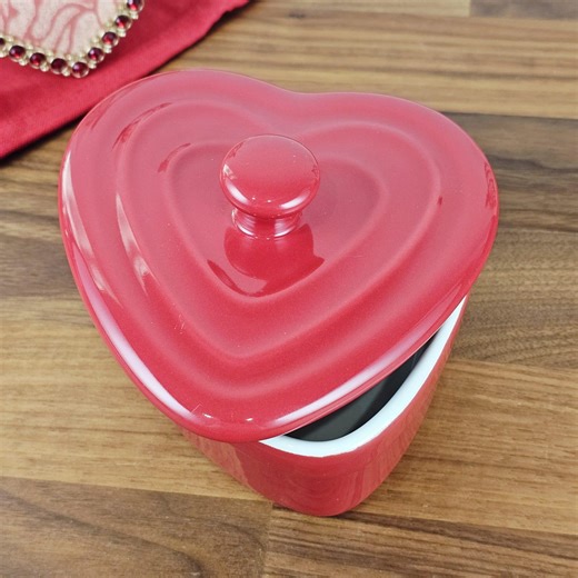 Red Heart Shaped Ceramic Baking Dish With Lid – 10 Oz Valentine’s Day Snack Server, Oven Safe Stoneware Gift - Etsy