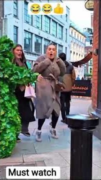 Funny Tree Prank Gone Viral! 🌳😂