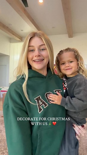 One of my favorite days of the year 😂❤️🎄 #christmas #christmastree #christmasdecor | Brynley Arnold