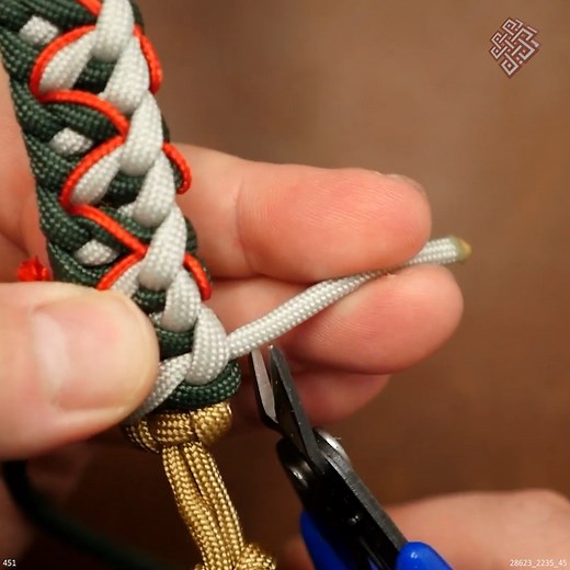 12K views · 183 reactions | Paracord Tools You Need to TRY | The Weavers of Eternity Paracord | Facebook