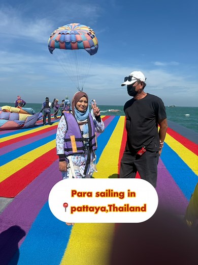 27K views · 637 reactions | New experience in my life....殺 Para sailing in pattaya,Thailand Feelings like a bird in the sky. . . . . . . . . #thailand #pattaya #parasailing | Kamrun Nahar Luna | Facebook