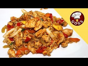 Smažená ryža s kuracím mäsom a zeleninou. #recept #ázijskákuchyňa #GOGSrecepty
