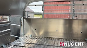 Nugent Livestock Sheep trailer features an independent front pan. Allowing access via the front inspection side door, lift and secure the pan for ease of washing out. #NugentLivestock #NugentSheepTrailer #SheepDecks #NugentTrailers | Nugent Trailers