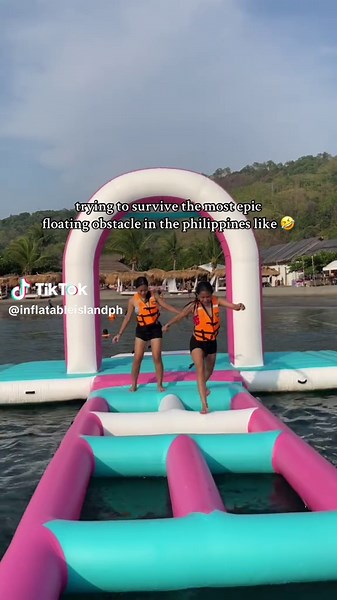 Inflatable Island PH 🇵🇭 (@inflatableislandph) - pov: you came to win but ended up in the splash zone 🤣💦