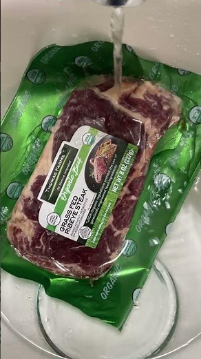 How to defrost your steak quickly and safely #cooking #healthy