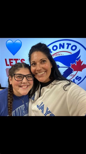 ⚾️It’s game day⚾️! Many OLOL Lions are cheering on the home team! Go Jays Go! 💙🇨🇦💙 | Our Lady of Lourdes Catholic School in Sault Ste Marie