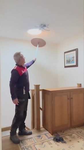 Landing and hallway too dark? Wondering how to get daylight inside? A sun pipe or sun tunnel is the modern solution that pipes bright daylight inside to light up dark rooms and interiors. No wires, electrics, batteries or panels, just daylight piped down a highly reflective, rigid tube from a clear dome on your roof; and they are very bright indeed, far exceeding most people's expectations and capable of lighting up a whole room. This dark, windowless landing is now lit by a single, standard siz