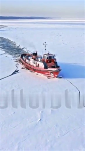 World’s Most Dangerous Ships | How Icebreakers Crush Frozen Seas ❄️🚢#shorts