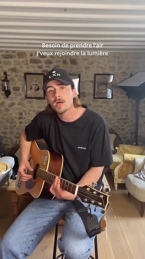 Dépassé - @nuitincolore Je vous partage mon cover d’une chanson incroyable que j’ai découvert seulement aujourd’hui ! Je sais, j’suis toujours en retard 😇 #cover #guitar #voice | Pierre Garnier