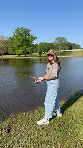 Stuck on the dock? Not today. Hitched to a big ol’ water heifer? You know it. Shop Fin Commander and reel in the good times! | Duck Commander Warehouse