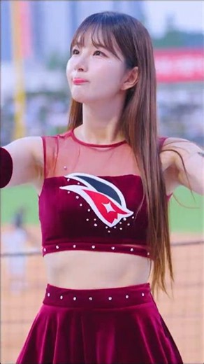 입 삐죽 귀여워 김진아 치어리더 金吉娜 Kim Jina cheerleader ktwiz